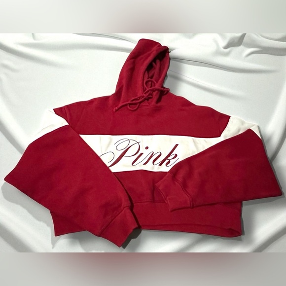 233 PINK Victoria's Secret |EUC Women's Red and White Cropped Hoodie (size XS/S) - Picture 15 of 15